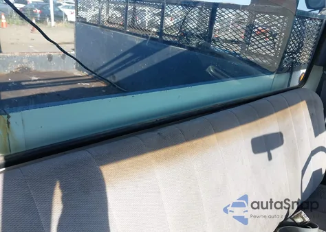 1991 Ford F250 from USA, damaged, VIN 2FTHF25G1MCA23434